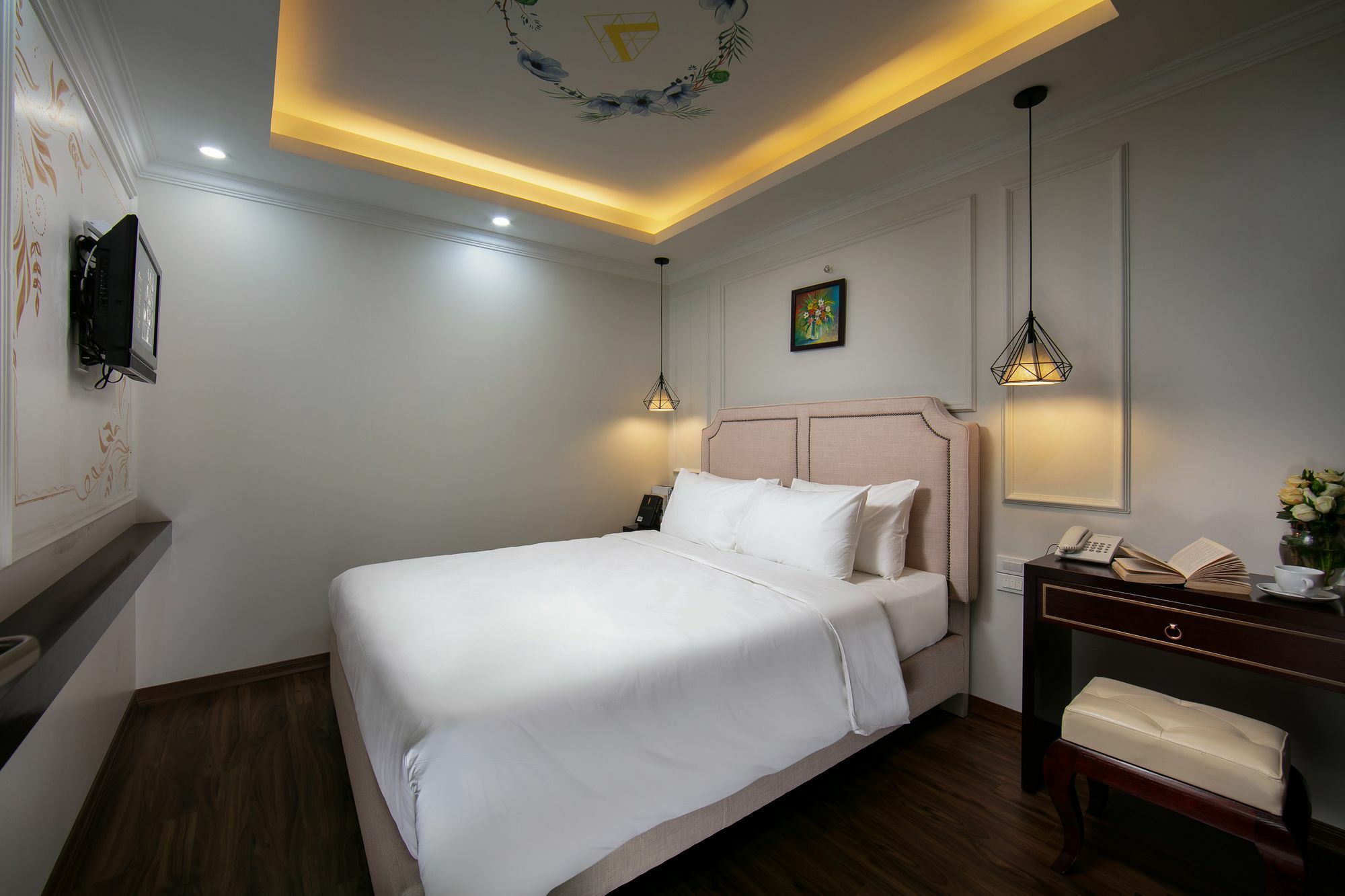 Golden Legend Palace Hotel Hanoi Buitenkant foto